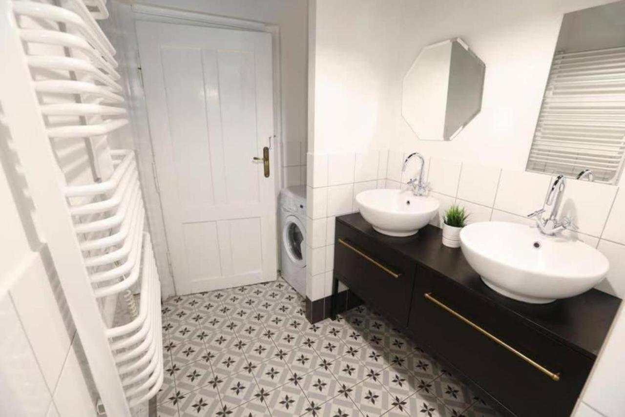 Urban Nest Apartments Blich 8 Krakow Bagian luar foto